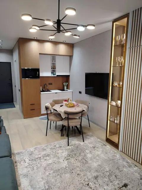 Продаётся студия 34 кв.м., 150 м от моря