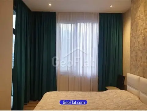 For sale: Apartment, new 3-room, 125 m², furnished with appliances on Selim Khimshiashvili Street, Batumi — $122,000.