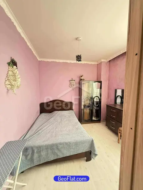 For sale: Apartment, new 4-room, 85 m², furnished with appliances on Parmena Rurua Street, Batumi — $98,000.